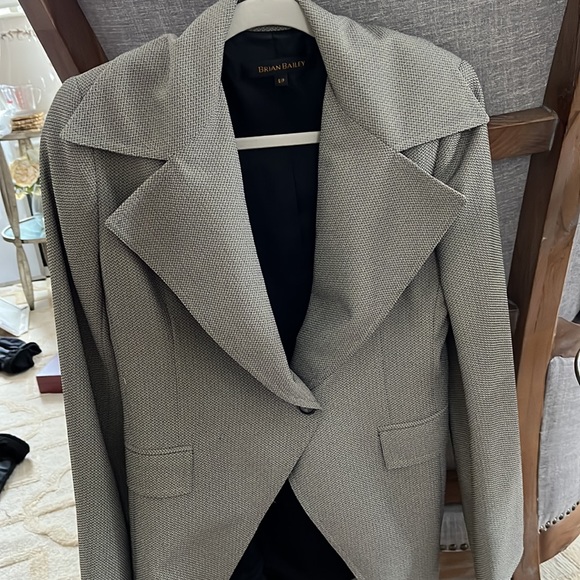 Brian Bailey Blazer - Picture 5 of 6